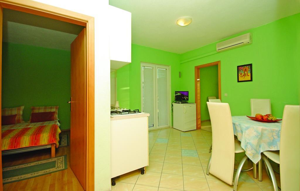 Apartment Apartments Makarska *