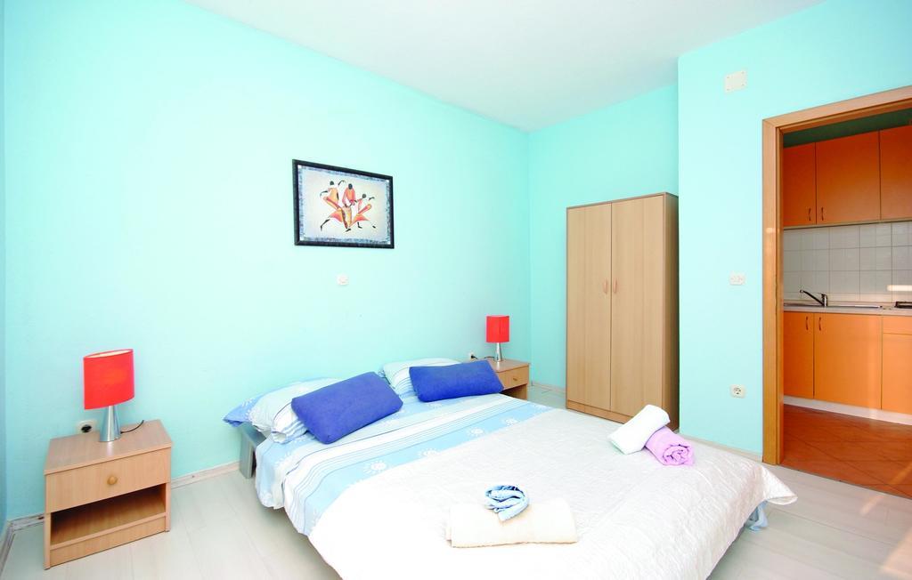 Apartment Apartments Makarska